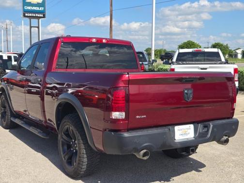 Delmonico Red Pearlcoat 2022 RAM 1500 Classic SLT