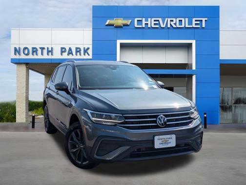 2022 Volkswagen Tiguan SE