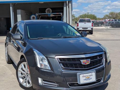 2016 Cadillac XTS Luxury Collection