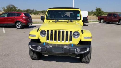 Photo 3 of 37 of 2022 Jeep Wrangler Unlimited 4xe Unlimited Sahara