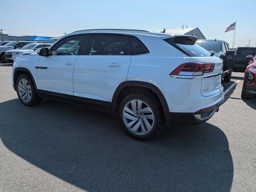 2022 Volkswagen Atlas Cross Sport 3.6L V6 SE w/Technology