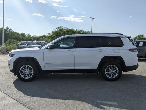 2021 Jeep Grand Cherokee L Laredo