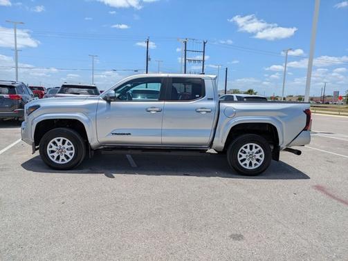2024 Toyota Tacoma Base