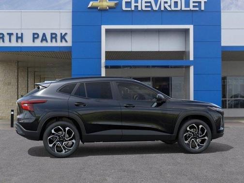 Black 2026 Chevrolet Trax 2RS