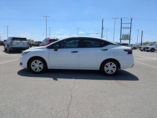Cloud White 2023 Nissan Versa S