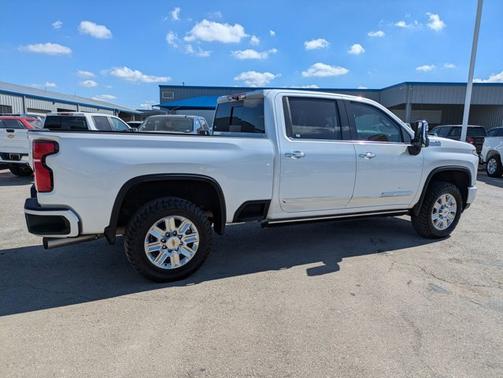 2025 Chevrolet Silverado 2500 High Country