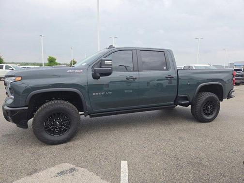 Cypress 2025 Chevrolet Silverado 2500 ZR2