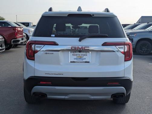 2020 GMC Acadia SLT