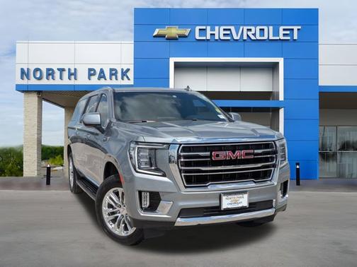 2023 GMC Yukon XL SLT