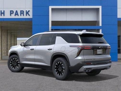 Sterling Gray Metallic 2026 Chevrolet Traverse Z71