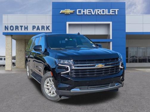 2023 Chevrolet Suburban LT