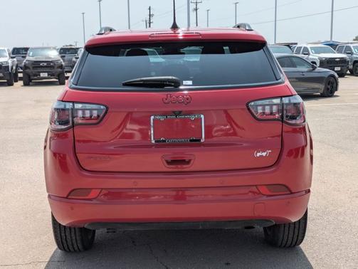 2023 Jeep Compass (RED) Edition