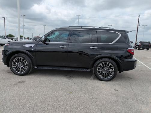 2022 Nissan Armada Platinum