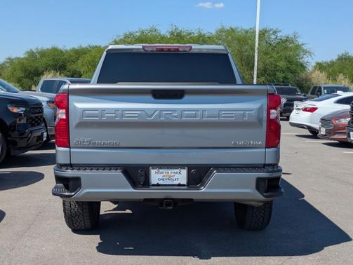 2025 Chevrolet Silverado 1500 Custom