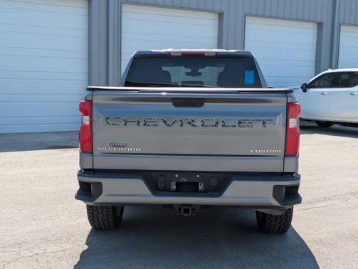 2022 Chevrolet Silverado 1500 Limited Custom