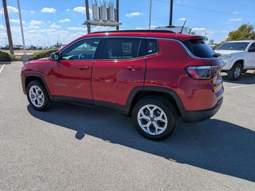 2025 Jeep Compass Latitude