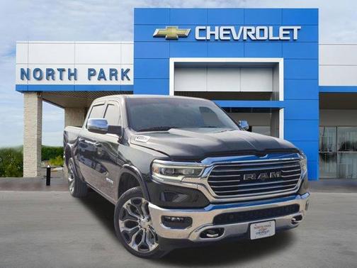 Diamond Black 2024 RAM 1500 Longhorn