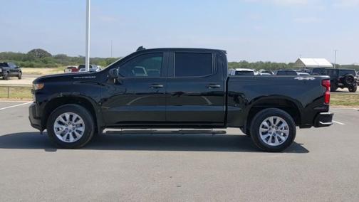 Photo 5 of 36 of 2021 Chevrolet Silverado 1500 Custom