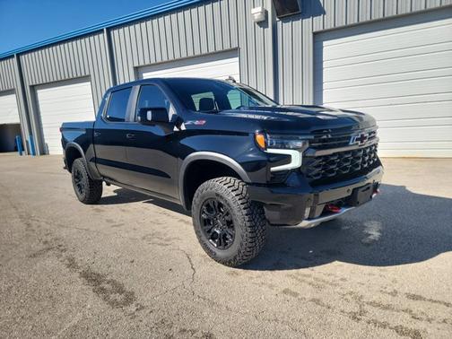 2025 Chevrolet Silverado 1500 ZR2