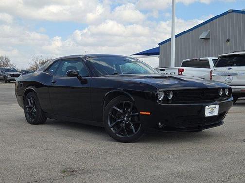 2020 Dodge Challenger SXT