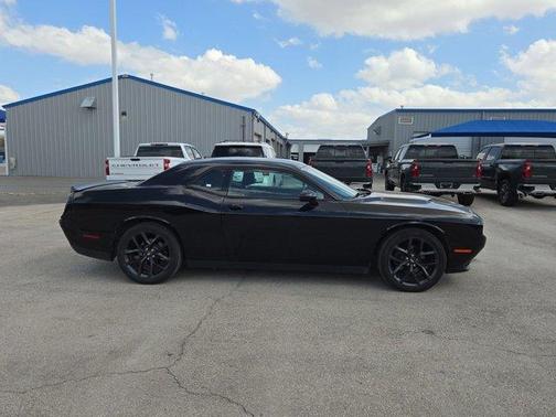 2020 Dodge Challenger SXT