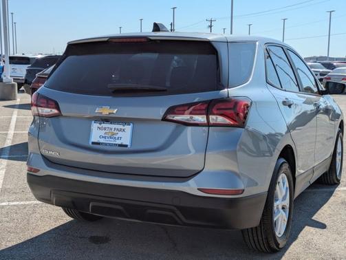 2024 Chevrolet Equinox LS