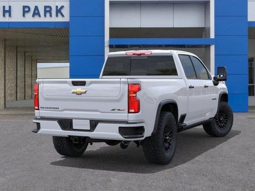 Summit White 2026 Chevrolet Silverado 2500 ZR2