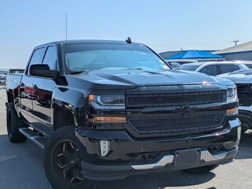 2018 Chevrolet Silverado 1500 2LT