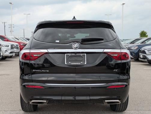 2022 Buick Enclave Essence