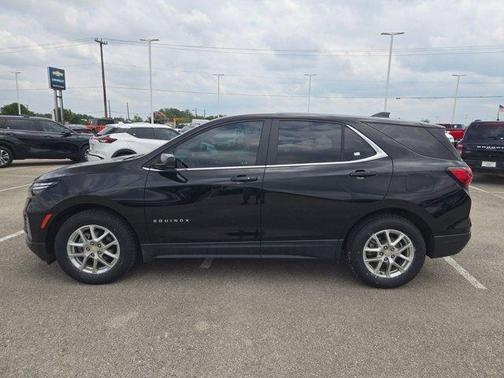 Mosaic Black Metallic 2022 Chevrolet Equinox 1LT