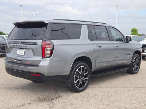 Sterling Gray Metallic 2024 Chevrolet Suburban RST