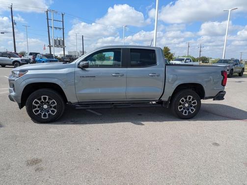 2023 Chevrolet Colorado 2WD LT