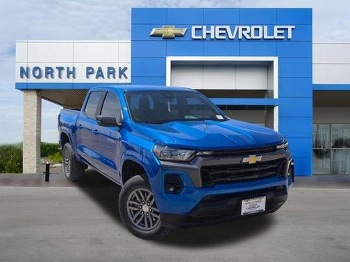 Glacier Blue Metallic 2023 Chevrolet Colorado LT