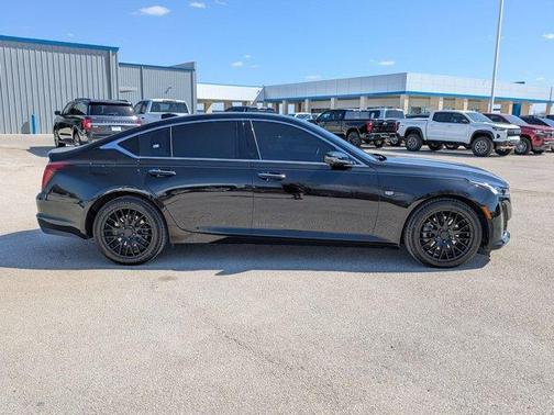 2022 Cadillac CT5 Premium Luxury RWD