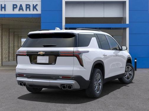 2025 Chevrolet Traverse FWD LT