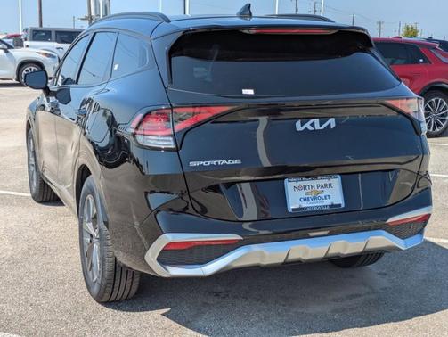 2023 Kia Sportage SX