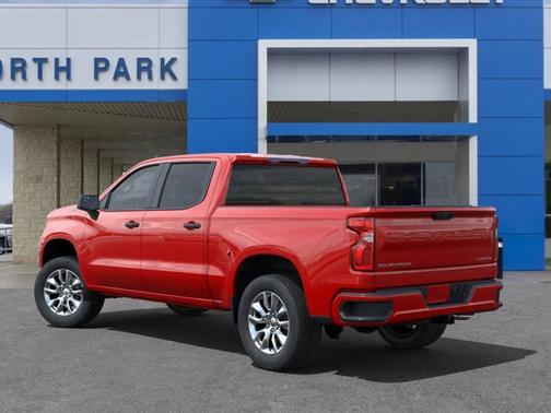 2025 Chevrolet Silverado 1500 Custom