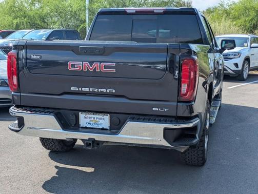 2023 GMC Sierra 1500 SLT