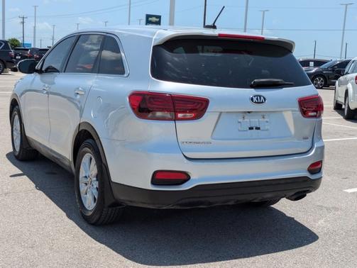 2019 Kia Sorento L