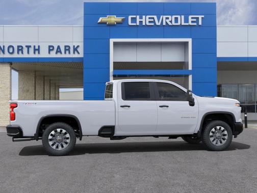 2025 Chevrolet Silverado 2500 Custom