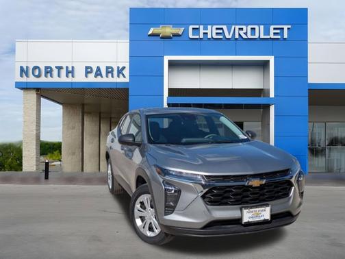 2024 Chevrolet Trax LS