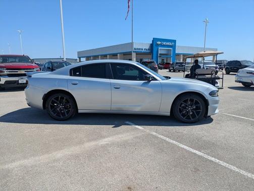 2021 Dodge Charger SE