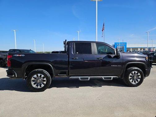 2024 Chevrolet Silverado 2500 Custom