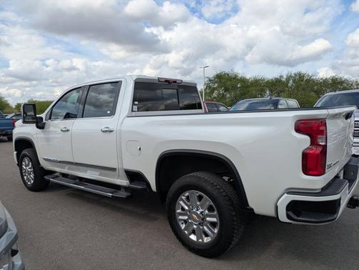 2024 Chevrolet Silverado 2500 High Country