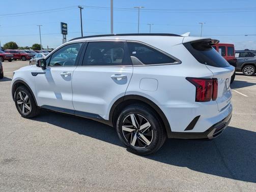 2022 Kia Sorento S