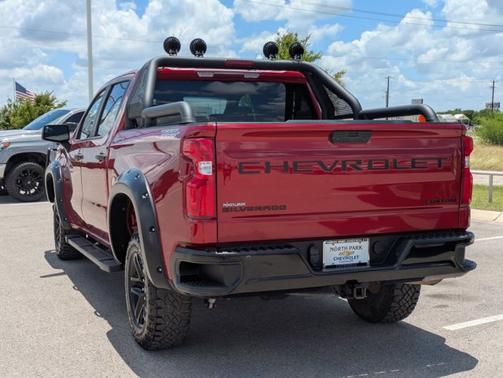2022 Chevrolet Silverado 1500 Limited Custom Trail Boss