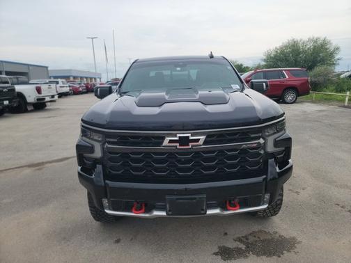 Dark Ash Metallic 2023 Chevrolet Silverado 1500 ZR2