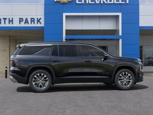 2025 Chevrolet Traverse FWD LT