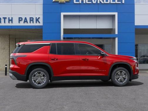 2025 Chevrolet Traverse FWD LT