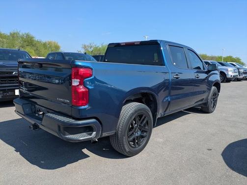 2022 Chevrolet Silverado 1500 Custom